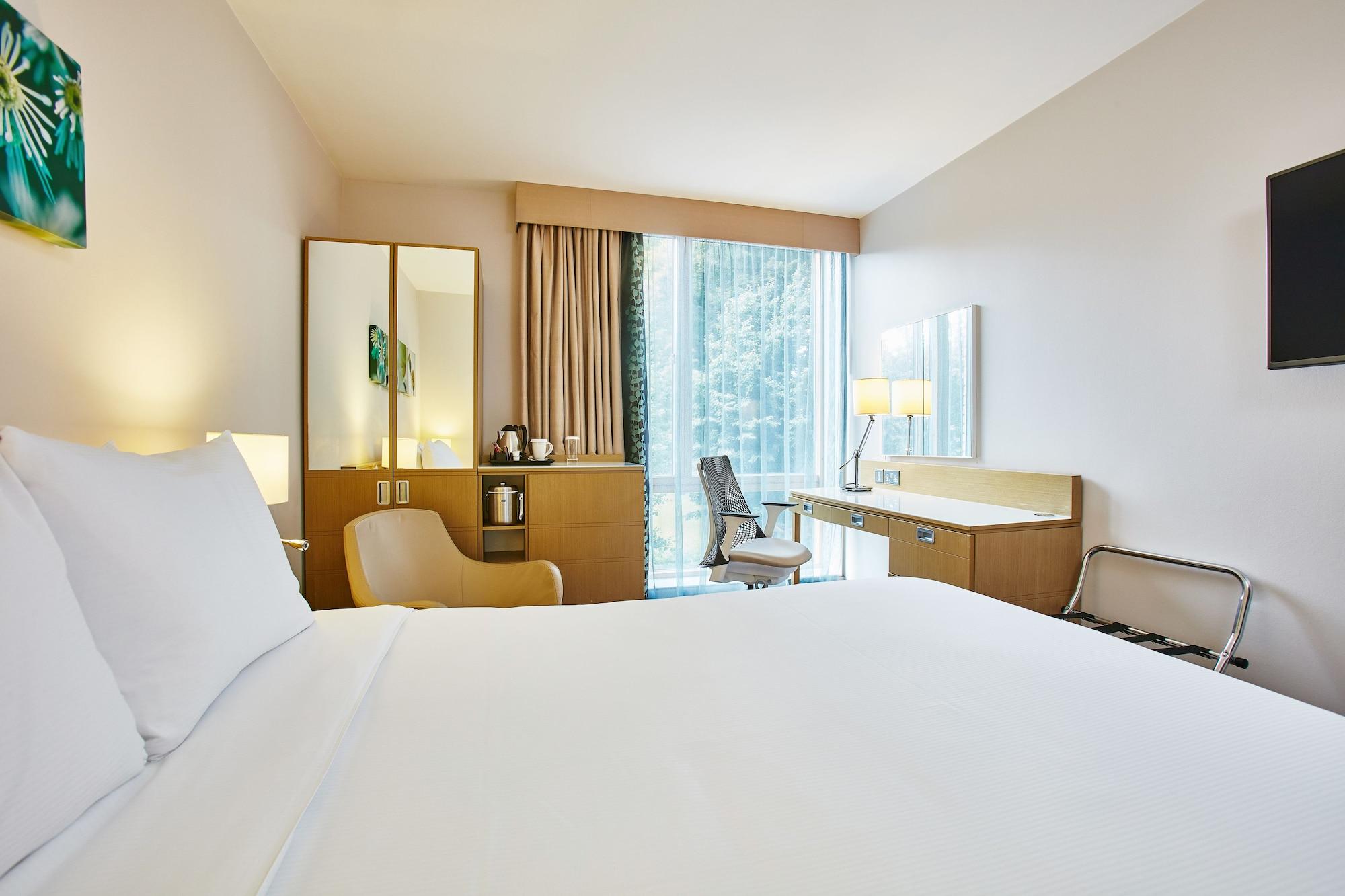 Hilton Garden Inn Birmingham Brindley Place Екстериор снимка