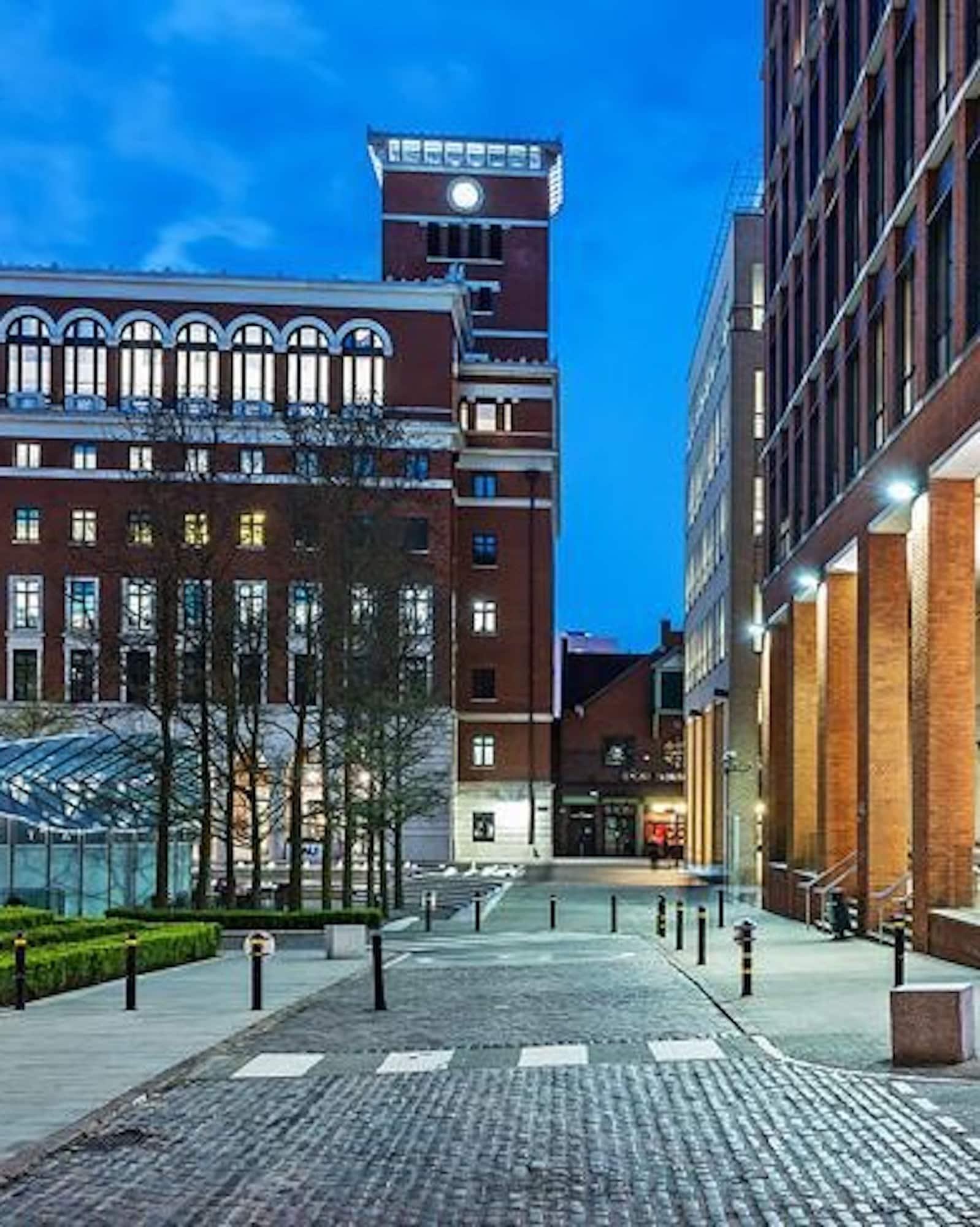 Hilton Garden Inn Birmingham Brindley Place Екстериор снимка
