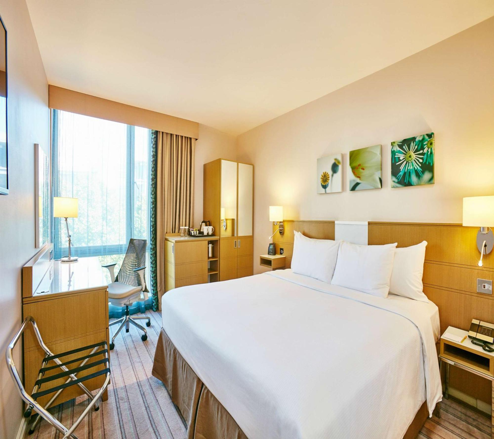 Hilton Garden Inn Birmingham Brindley Place Екстериор снимка