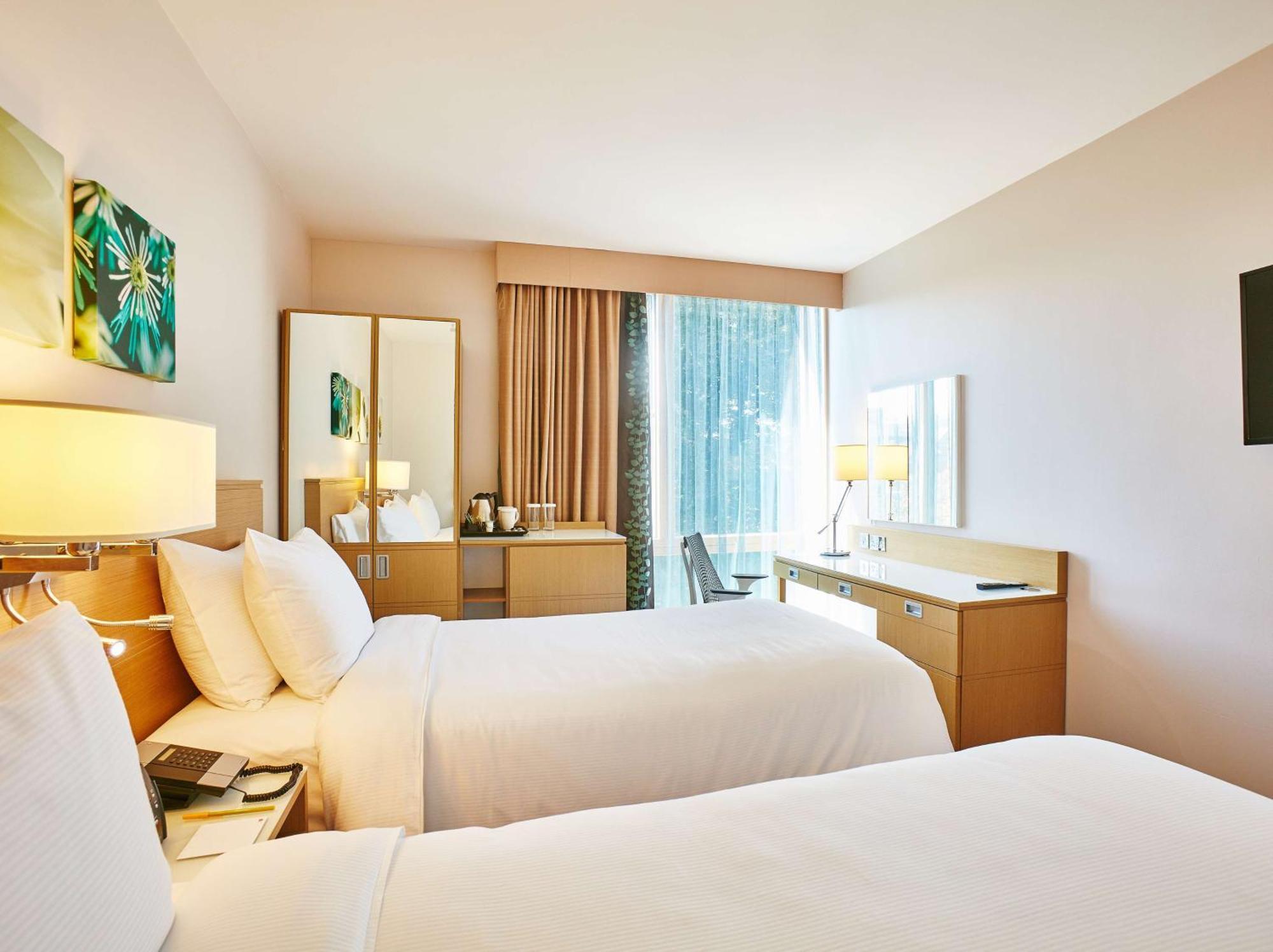 Hilton Garden Inn Birmingham Brindley Place Екстериор снимка