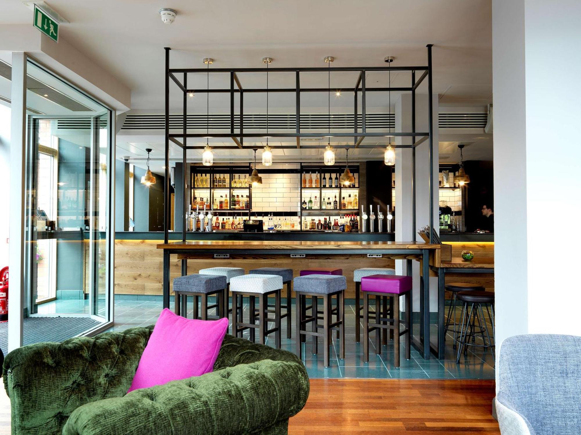 Hilton Garden Inn Birmingham Brindley Place Екстериор снимка