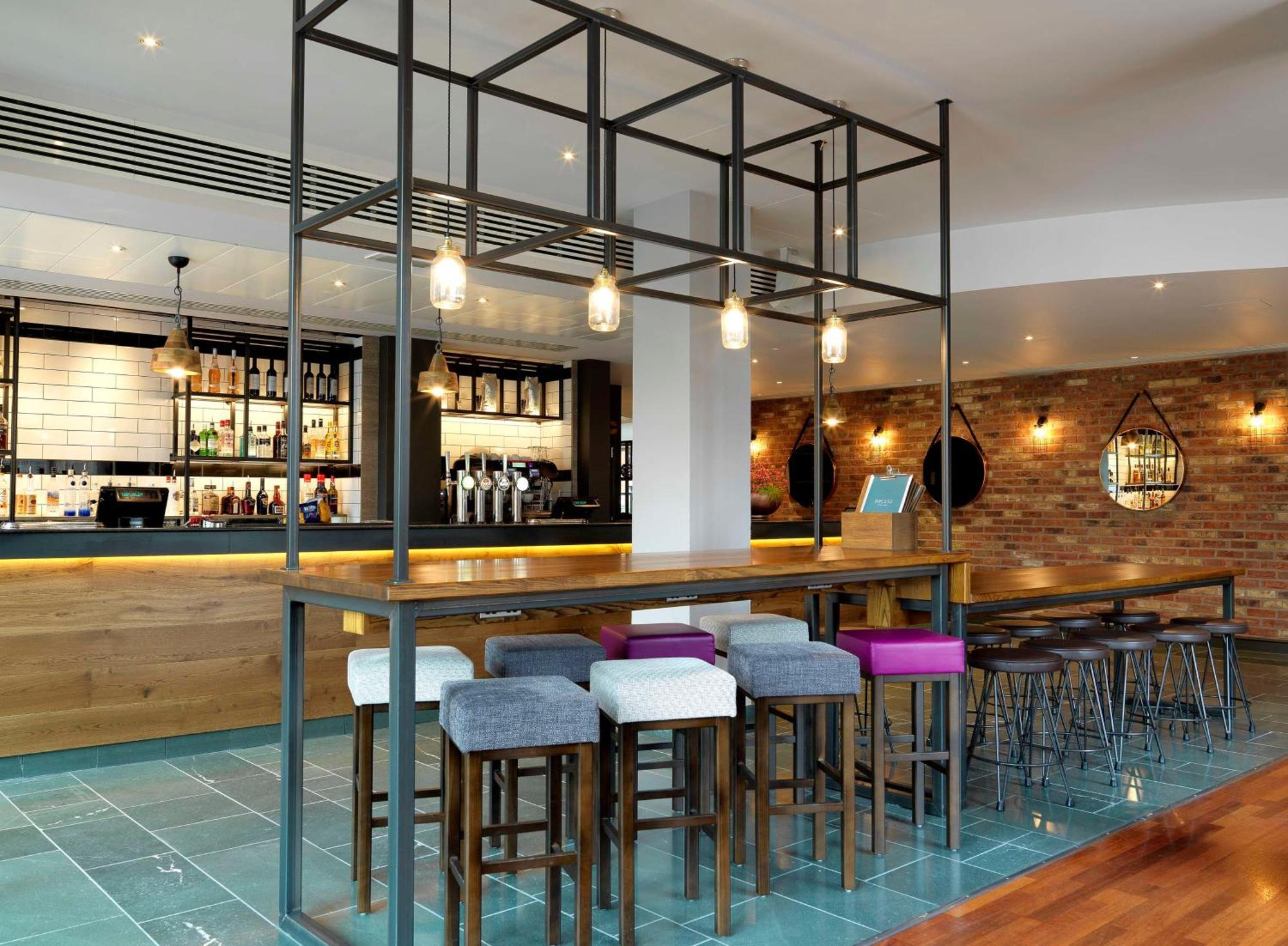 Hilton Garden Inn Birmingham Brindley Place Екстериор снимка