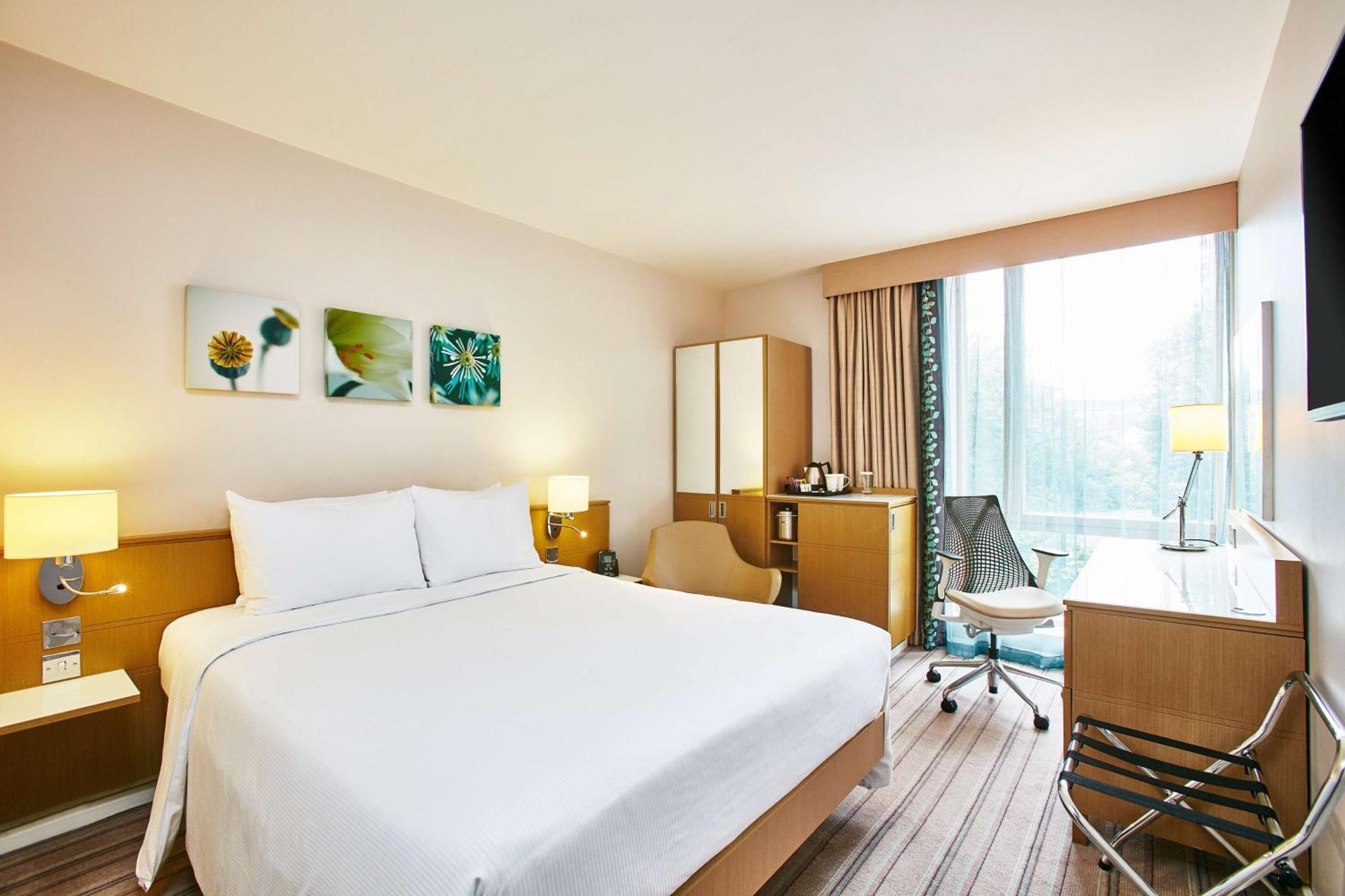 Hilton Garden Inn Birmingham Brindley Place Екстериор снимка